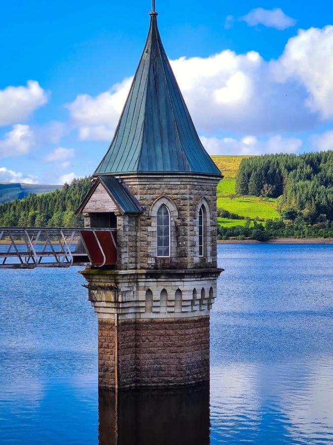 Rj S House Lägenhet Merthyr Tydfil Exteriör bild